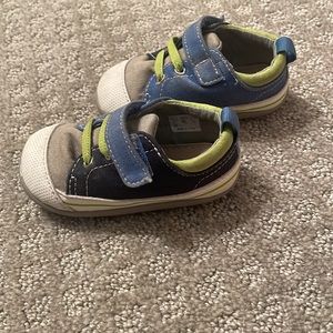 See Kai Run, Stevie First Walker shoes, size 5.5